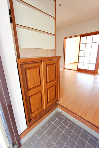 コトーレジデンスの収納|玄関のシューズボックス