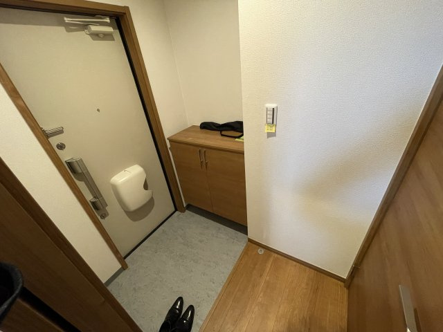 【玄関】 | ホワイトメゾン立花