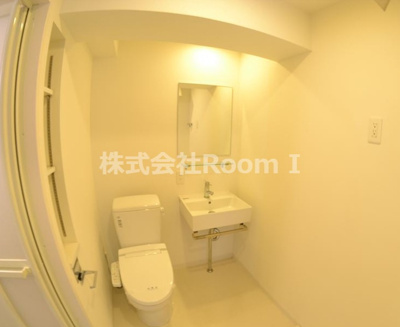 【トイレ】 | アクアプレイス北浜 | シンプルで使いやすいトイレです