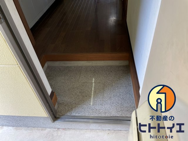 ユノソハイツ龍ケ原の玄関