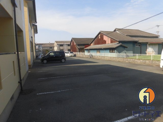 ユノソハイツ龍ケ原の駐車場