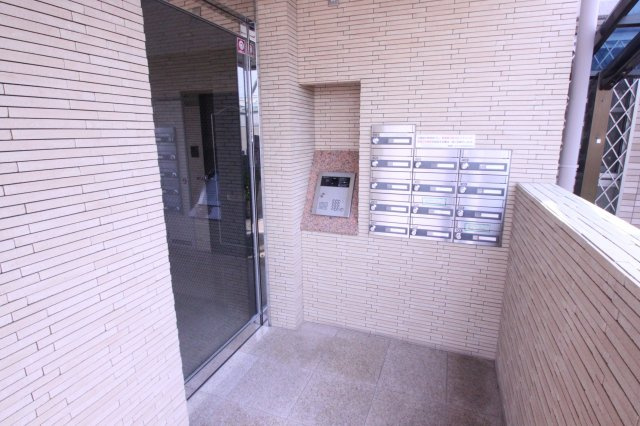 エスポワール永和のエントランス