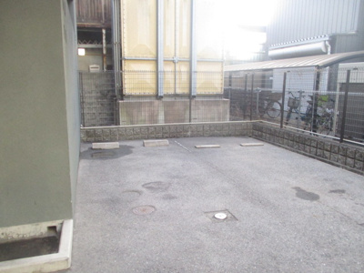 【駐車場】 | メゾンキコー住之江