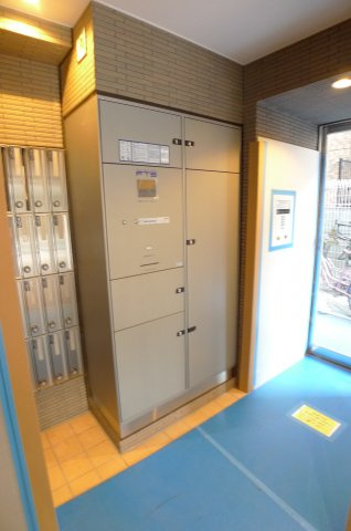 【エントランス】