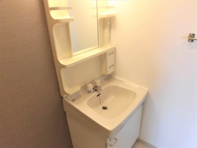 アネックス華ブラウンの独立洗面台|イメージ写真