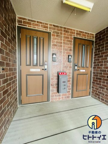 グランシャリオ徳久のエントランス