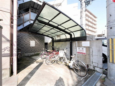 【駐車場】 | プチハイツ服部