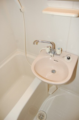 【浴室】 | プチハイツ服部