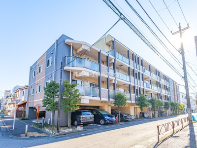 【外観】 | 《月額3,000円の屋根付き駐車場》リリーベル葛飾鎌倉サーモス
