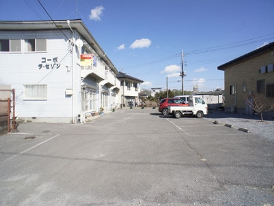 【駐車場】 | コーポラ・セゾン | 駐車場2台可能です♪