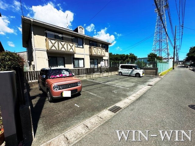 ラペーンビットの駐車場