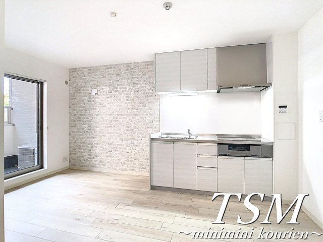 クリエオーレ田井町の居間・リビング