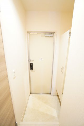 【玄関】 | プチクールⅤ | ※同物件・同タイプの写真です。