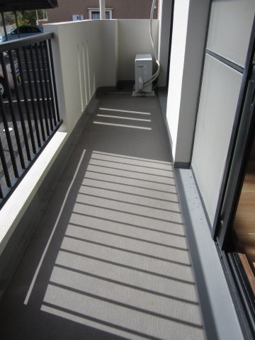 リバティハウス西築地のバルコニー