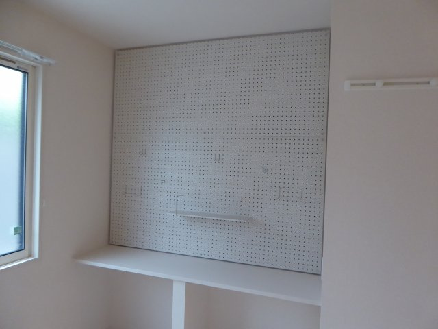 エニシャスのその他