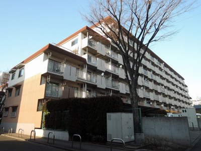 【外観】 | グリーンコーポ大倉山Ｂ棟 | 総戸数８８戸、１９７９年３月築、管理人は日勤勤務につき管理体制良好です♪