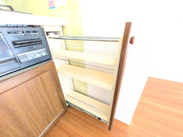 ニューウェルテラス生田の収納