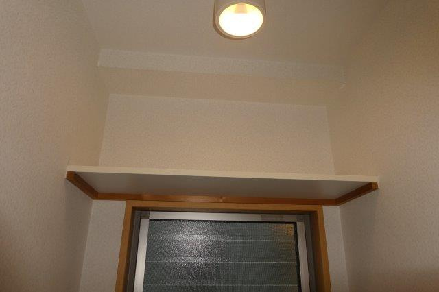 オアシス伍番館のトイレ|トイレ棚