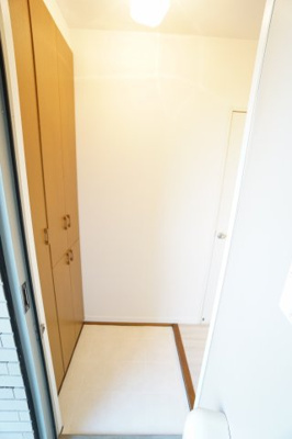 【玄関】 | カーサみつわ台G | ※同物件・同タイプの写真です。