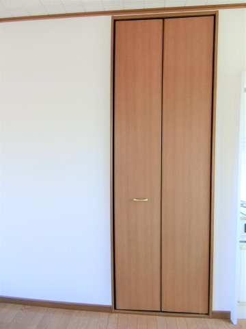 グランディハイツ南吉田I棟の収納