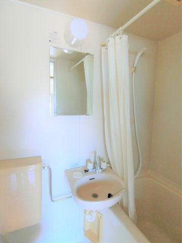 グランディハイツ南吉田I棟の洗面所