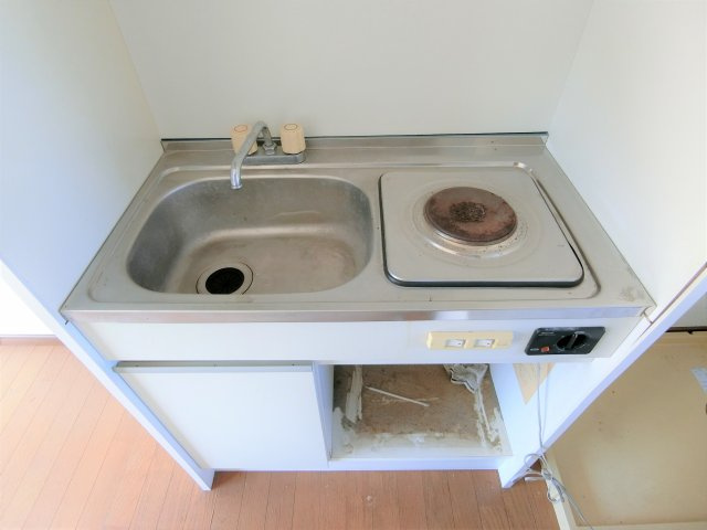 グランディハイツ南吉田B棟のキッチン