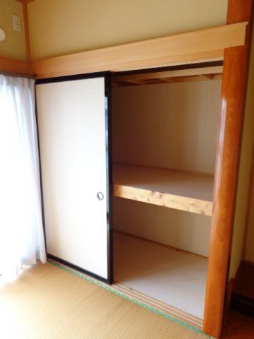 入野町6017-1戸建の収納|収納があります