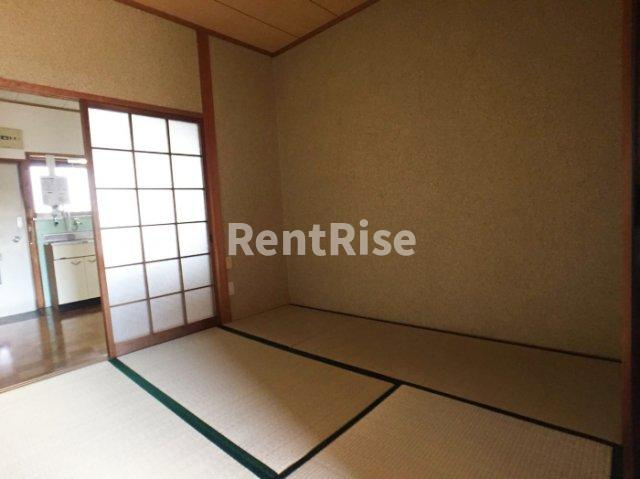 第二コーポ犬飼の居間・リビング