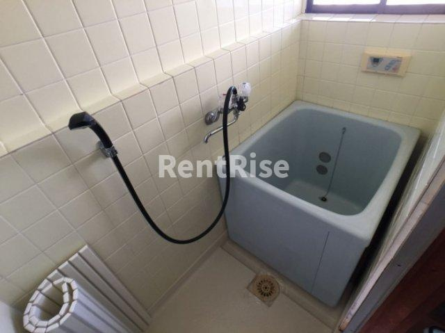 第二コーポ犬飼の浴室