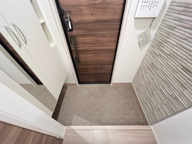 メルベイユさやかの玄関