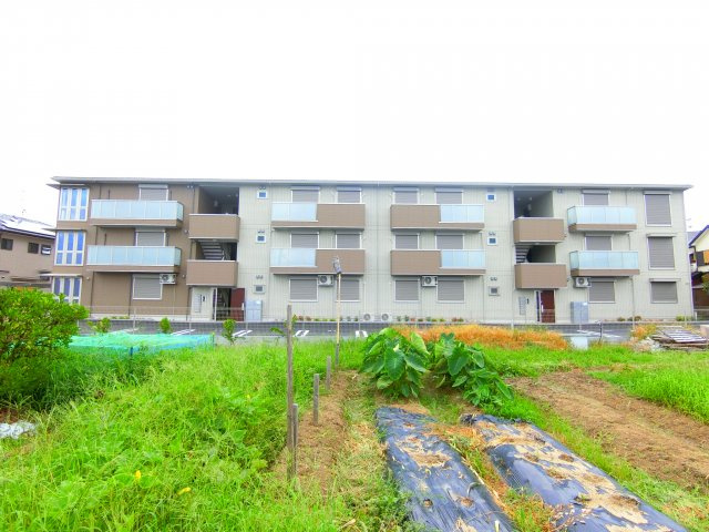 メルベイユさやかの外観