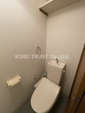 ヴィエントフレスコのトイレ|落ち着いた色調のトイレです