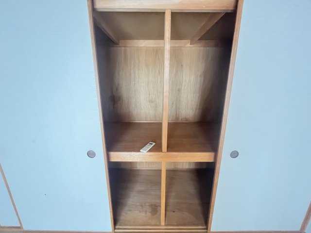 新檜尾台第1次住宅29号棟の収納