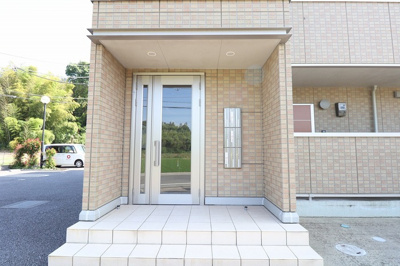 【エントランス】 | スマイル サンライズ A・K | エントランス