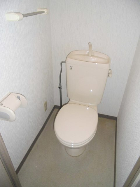 ステラ湯島のトイレ|※写真は別室になります