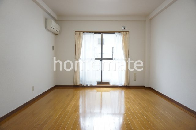 メイン渡鹿の内装