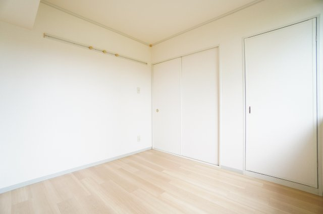 【寝室】 | ピュアパレス
