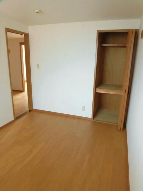 西浜ハイツの収納