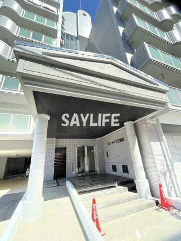 サニーハイツ三番館のエントランス