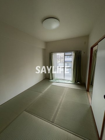 サニーハイツ三番館の和室