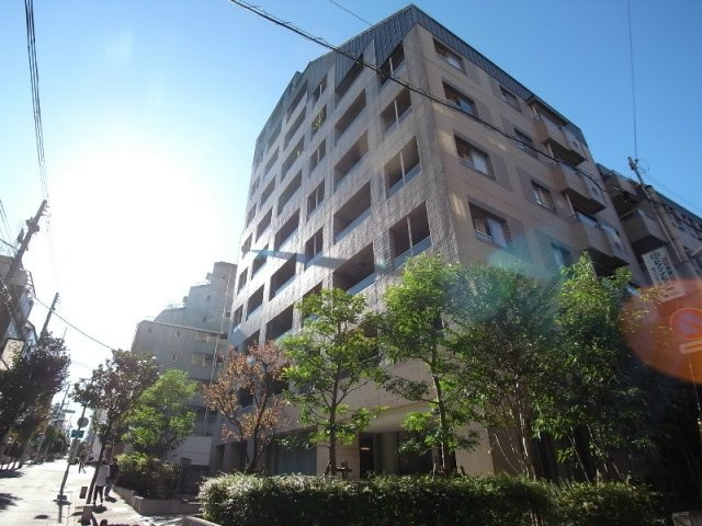 ワコーレ山本通グランツィオの外観