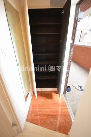 プレジオ海老江の玄関
