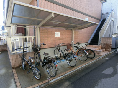 【その他共用部分】 | ソーレルーナB棟 | 自転車置き場