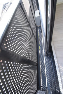 【バルコニー】