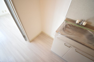 【内装】 | 冷蔵庫もおけます。