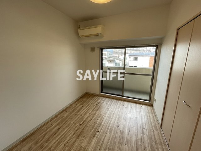 エレガンスレイヴのその他