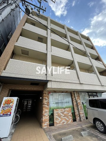 エレガンスレイヴの外観