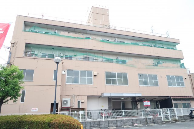 池田グランドコーポの外観|正面玄関側からの外観