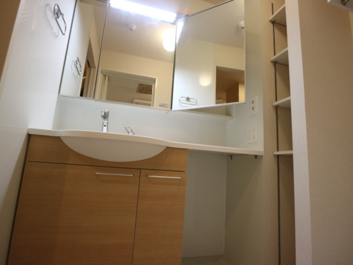 セジュール関目の洗面所