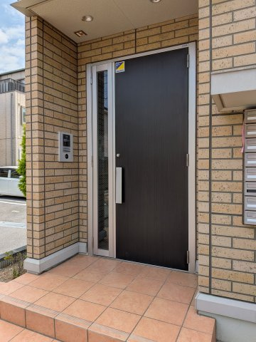 【エントランス】 | サントミー　 | オートロック完備です